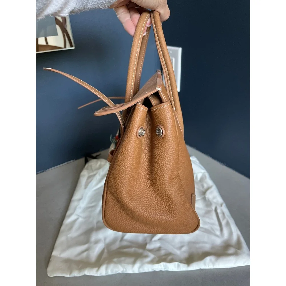 Hoyozi Tan Pebbled Leather Handbag Rhinestone Horse Charm Luxury Tote Boho Chic